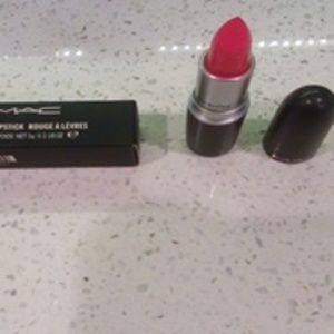 New MAC  Show Orchid lipstick!